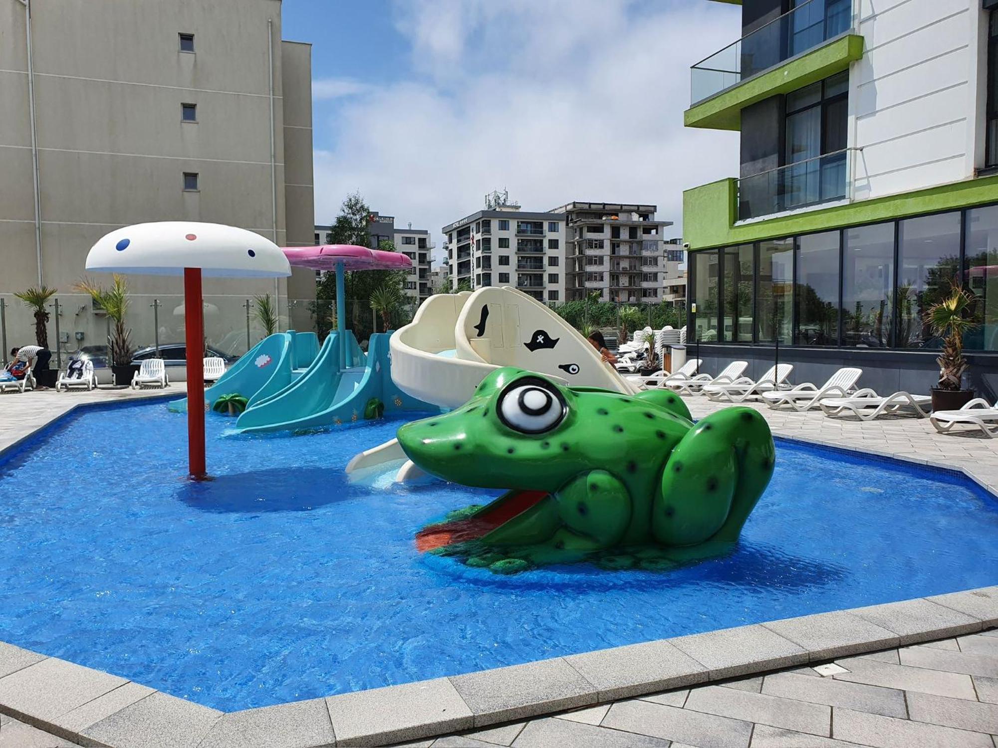 Purple Onyx - Pool & Spa Beach Resort Нэводари Экстерьер фото