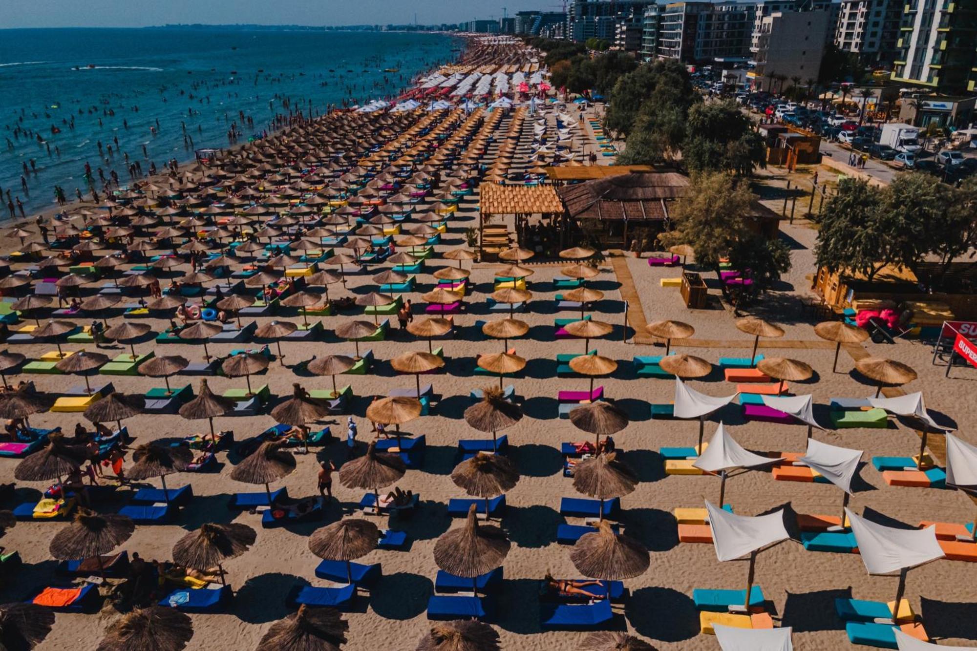 Purple Onyx - Pool & Spa Beach Resort Нэводари Экстерьер фото