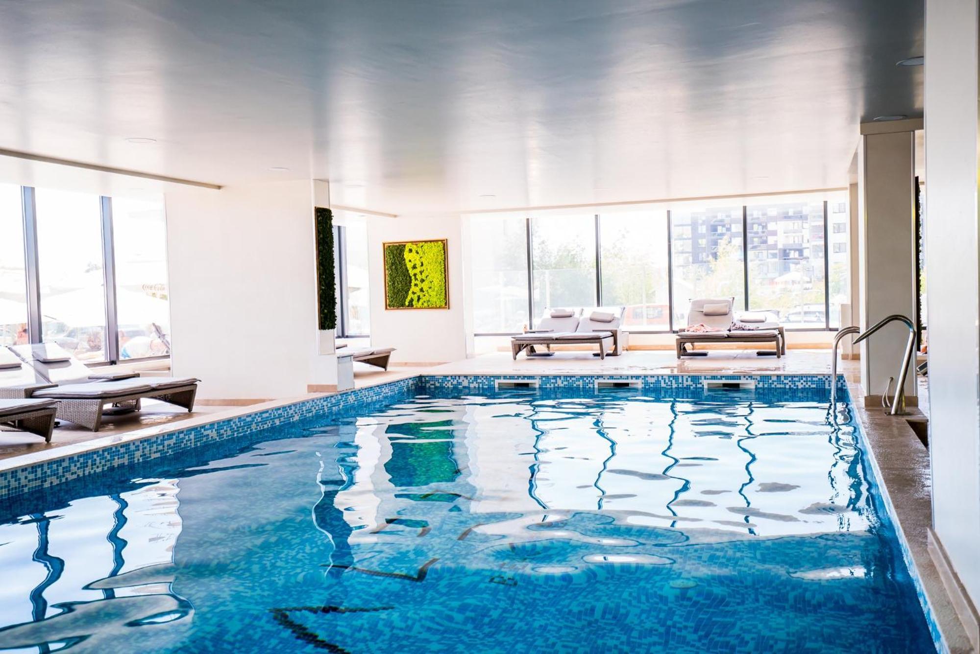 Purple Onyx - Pool & Spa Beach Resort Нэводари Экстерьер фото