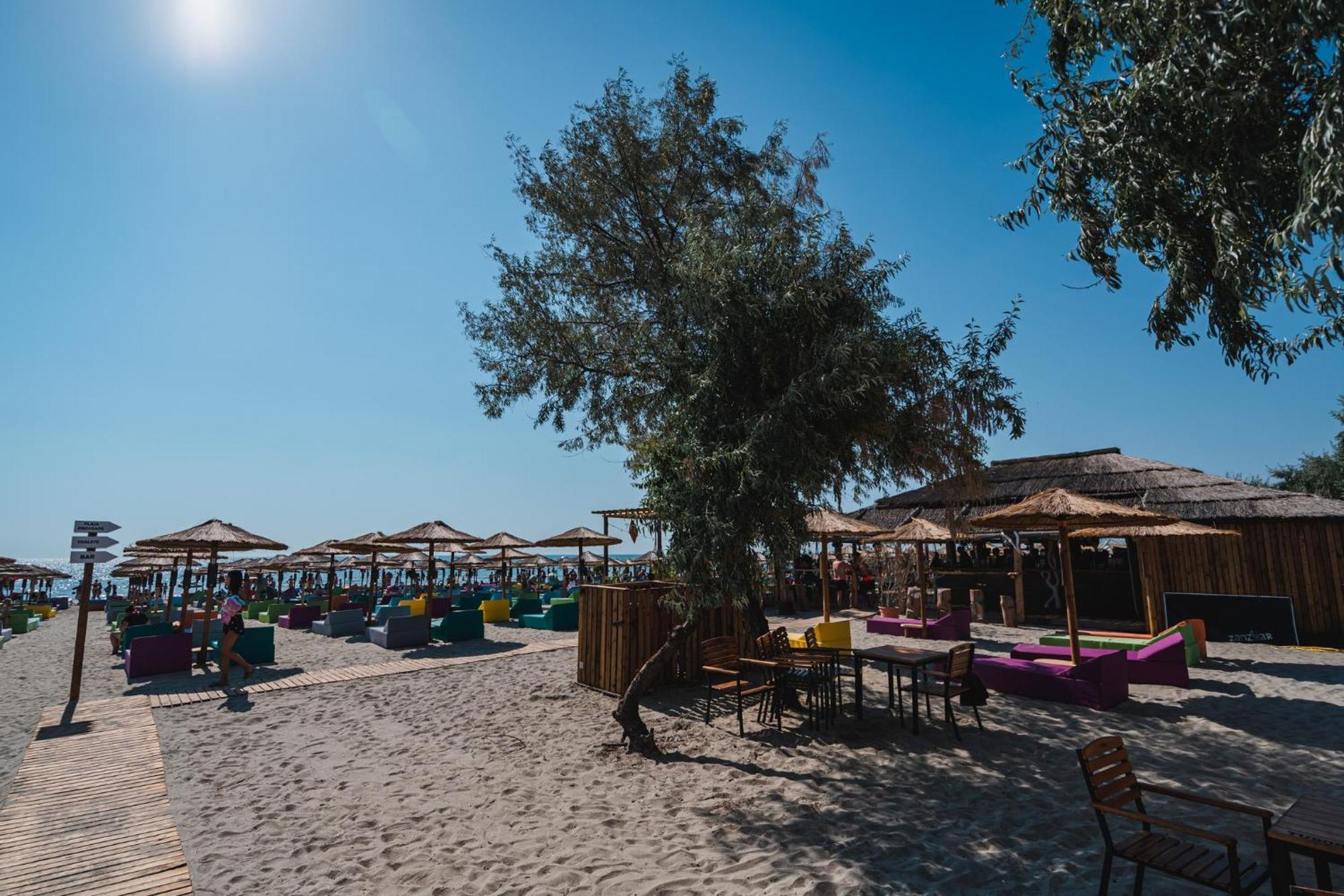 Purple Onyx - Pool & Spa Beach Resort Нэводари Экстерьер фото